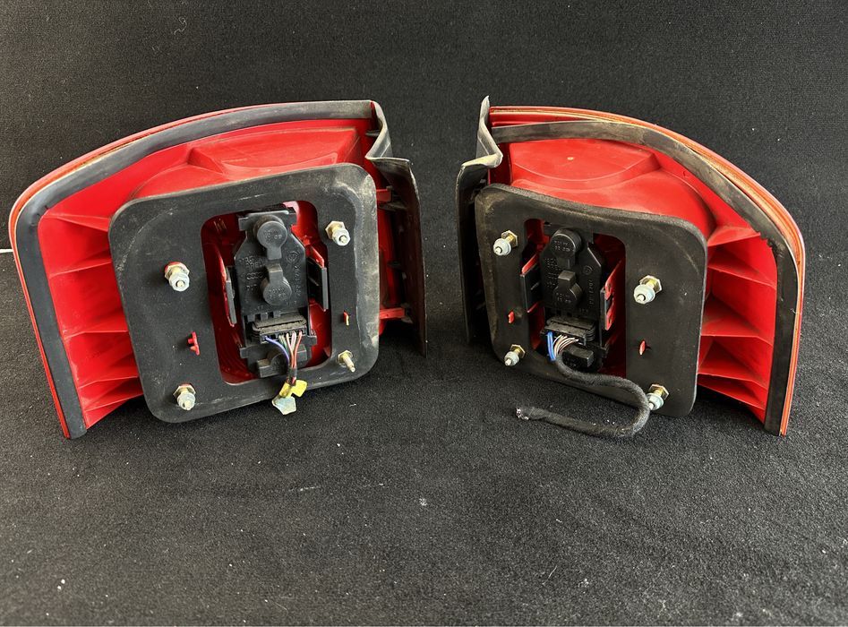 Audi A6 C5 Avant lampa tył tylna prawa lewa kombi