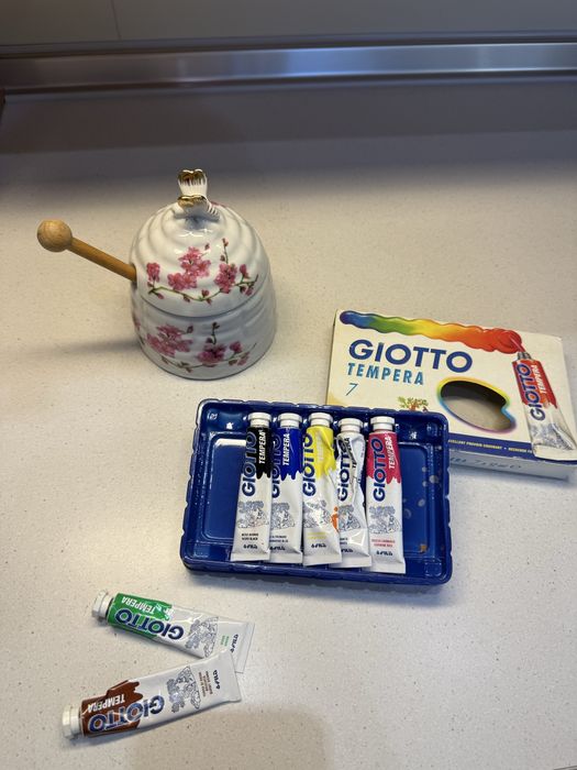 Детские краски для посуды , керамики, стекла. Стоикие