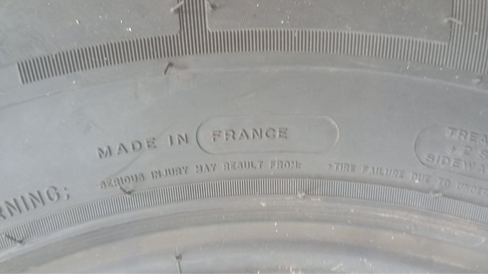 Шини Agilis MICHELIN 235/65/R16C 115/113R