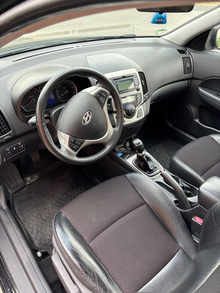 Hyundai I30 Hyundai i30 kombi 2012r bardzo zadbany po serwisie!