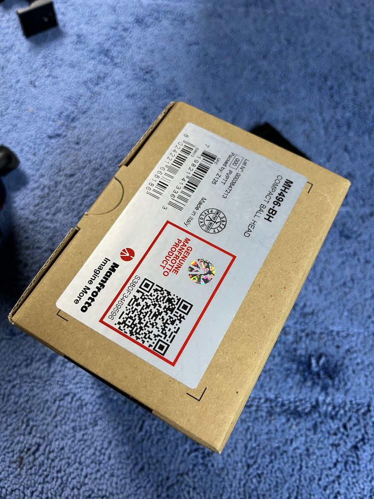 Штатив Manfrotto 190go + Manfrotto MH496-BH Compact Ball Head
