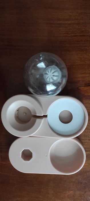 Поилка-кормушка для домашних животных. Бочка для пищевых продуктов.