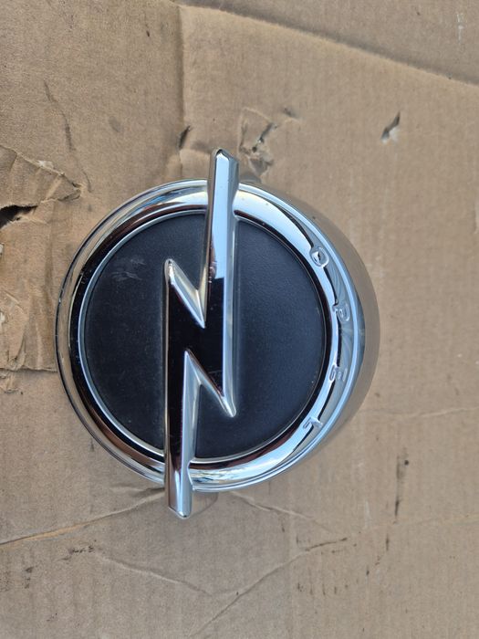 Emblemat mikrostyk Opel Corsa E