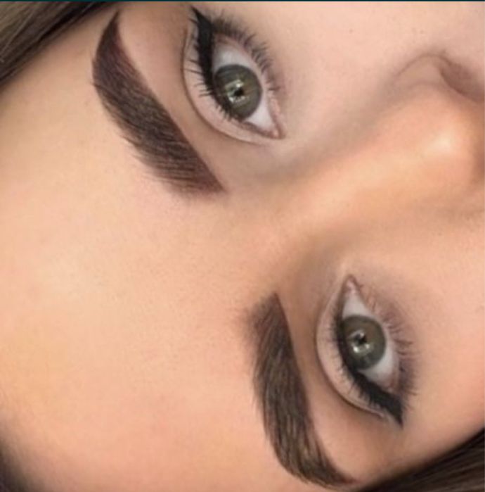 Makijaż permanentny brwi ,usta