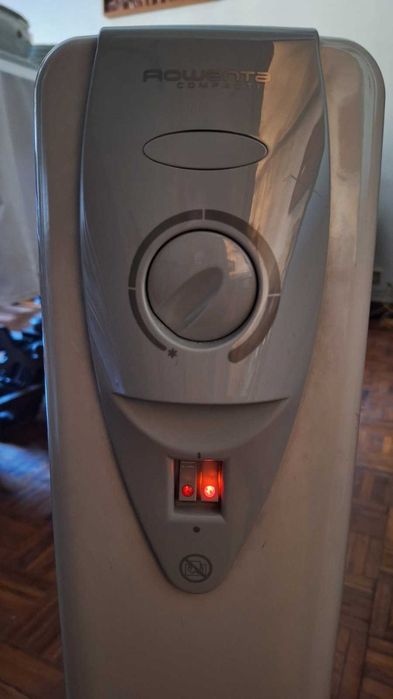 Aquecedor eléctrico a óleo, Rowenta