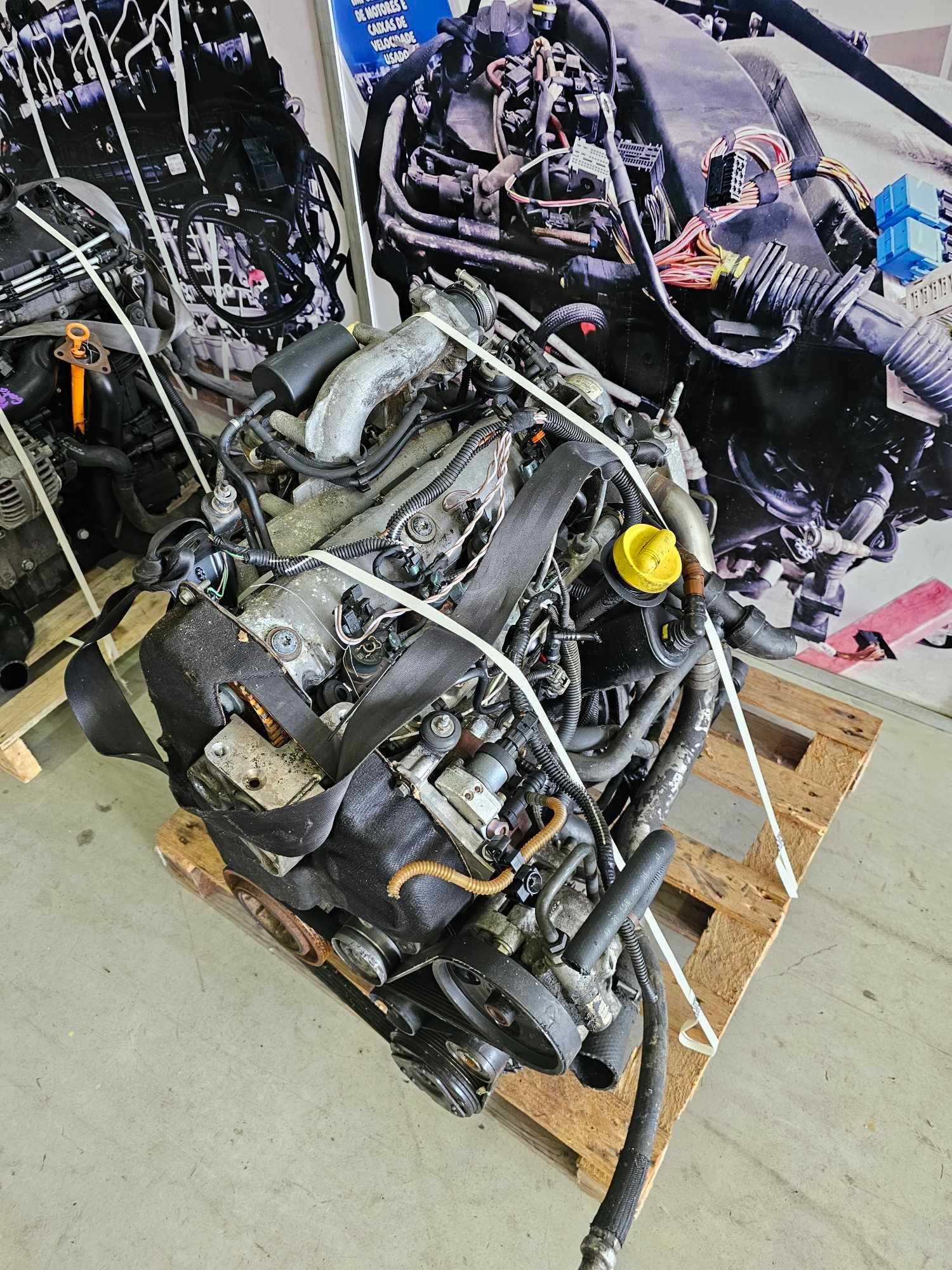 Motor Renault Laguna 1.9 DCI de 120cv, ref F9Q 750