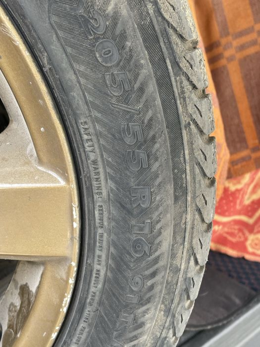 зимняя резина с дисками (цена за комплект) nokian haka 205/55 r16