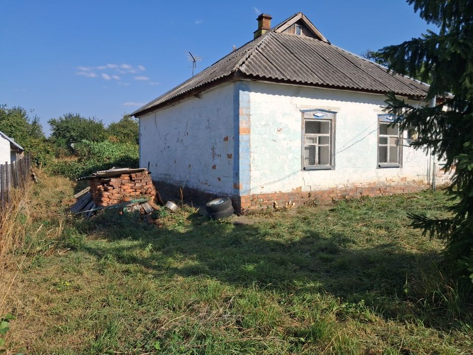 Продам будинок в смт Білики