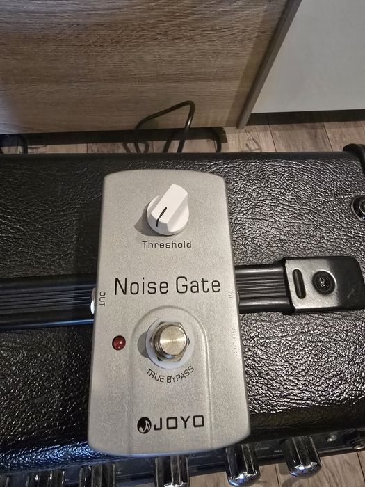 Gitara elektryczna Yamaha Pacifica + wzmacniacz Line 6 Spider IV