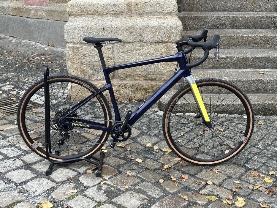 Rower gravel BMC URS ONE V2 roz. L Sram Apex 1x11s F-Vat