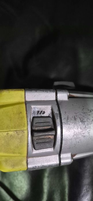 Berbequim Ryobi - 1100w