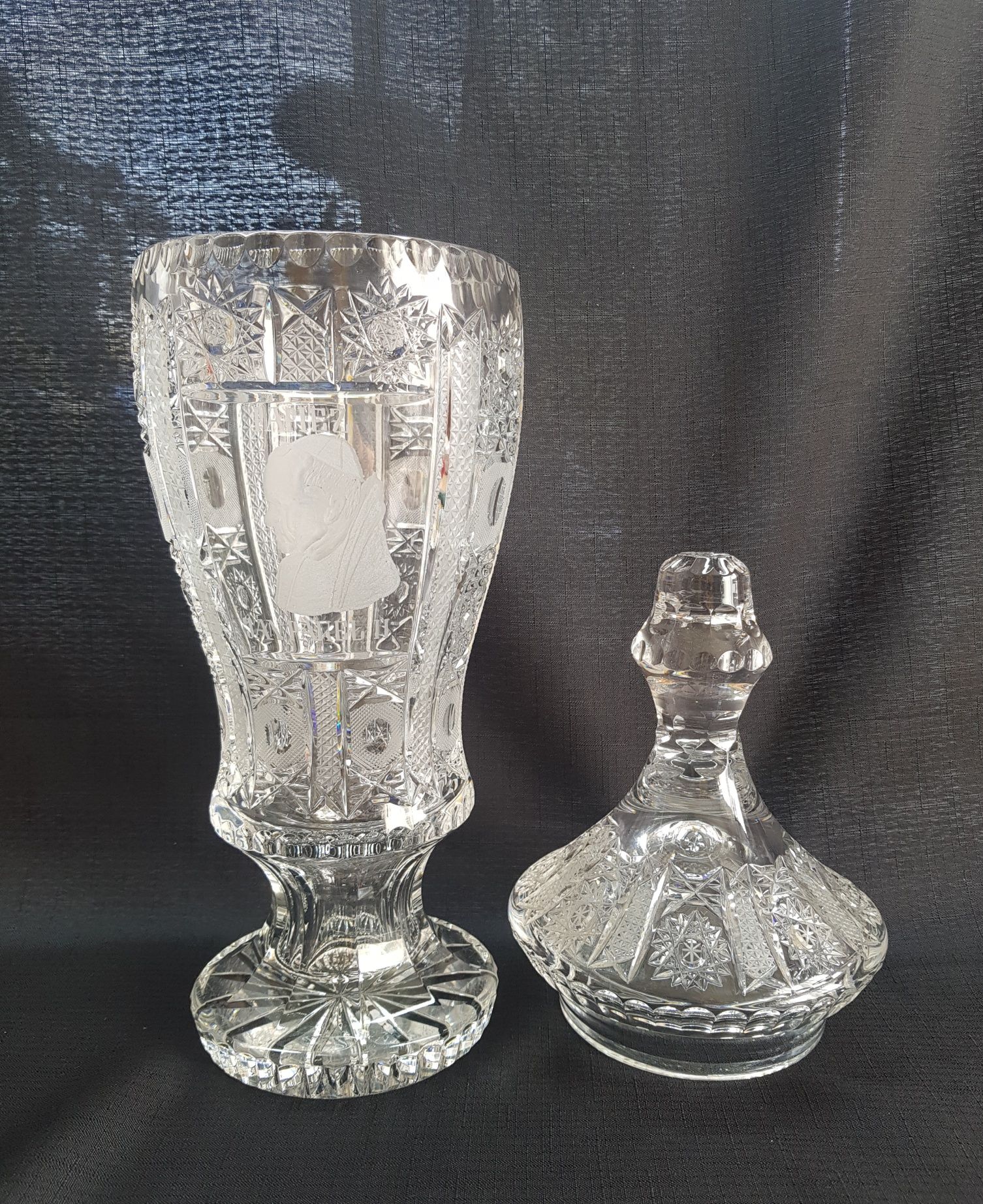 Duży puchar kryształowy zamykany wazon Vintage PRL