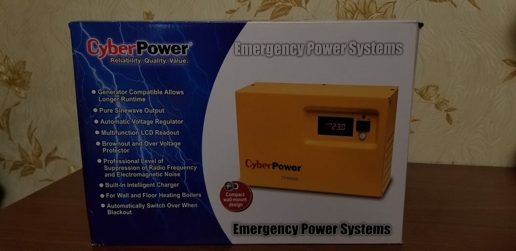 Безперебійник ДБЖ інвертор ups правильний сінус Cyberpower cps600e-de