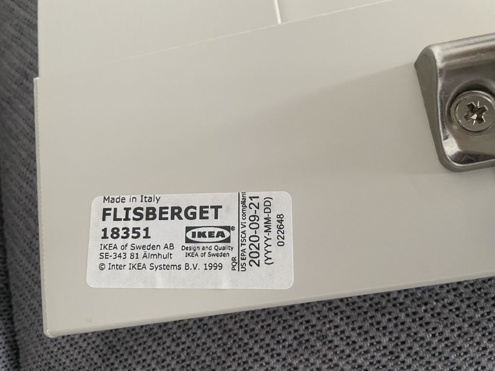 Front Flisberget 1 szt + zawiasy 4 szt do szafy Pax Ikea