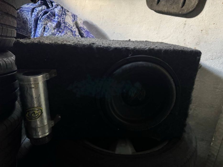 Саббуфер с підсилювачем