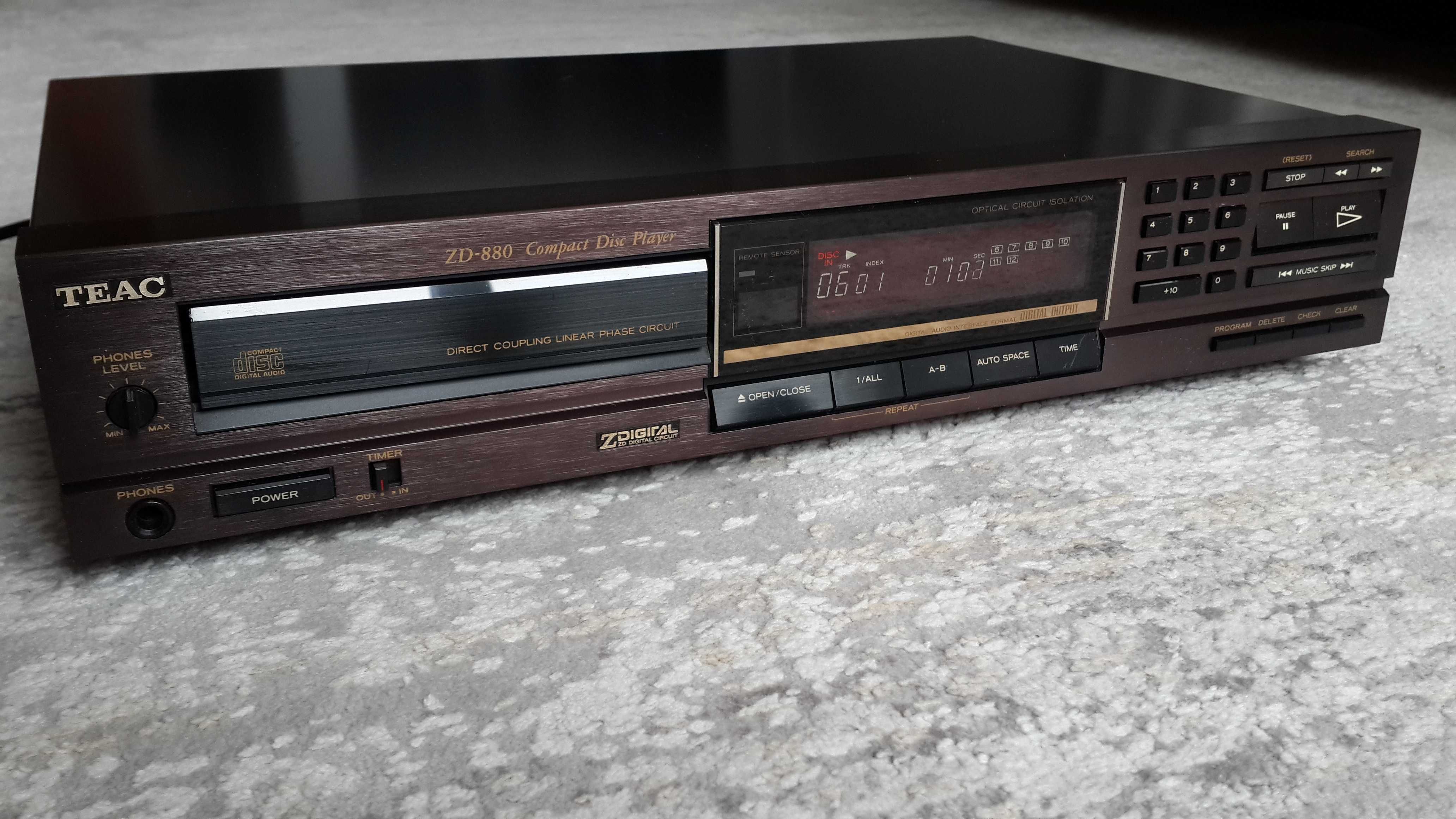 CD  Teac  ZD-880