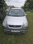 Samochód osobowy opel zafira
