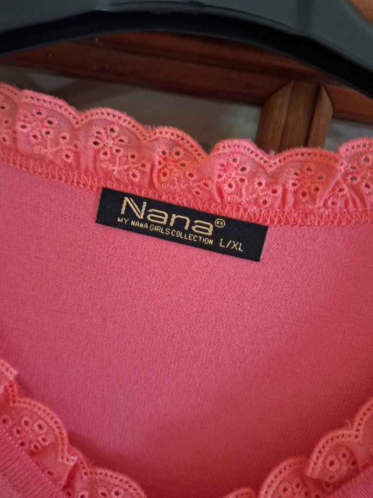 Lote de 20 blusas de malha e 2 casacos Moda Ana e Nana Moda Girls