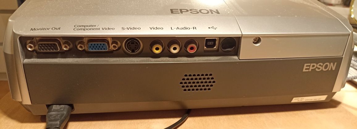 Projektor EPSON EMP-S3 + ekran rozwijany