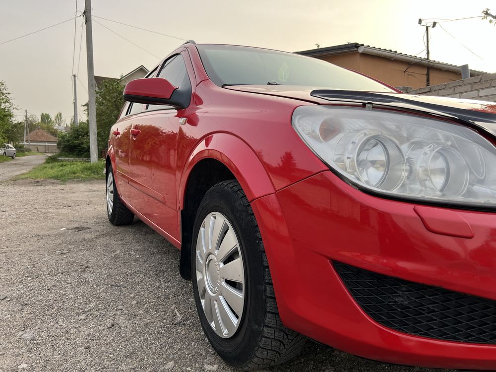 Opel Astra H 2008 год, 1.6 газ/бензин, универсал!