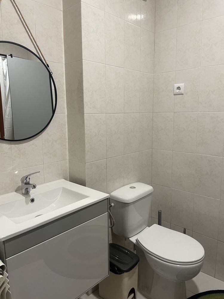 Alugo quarto para estudantes