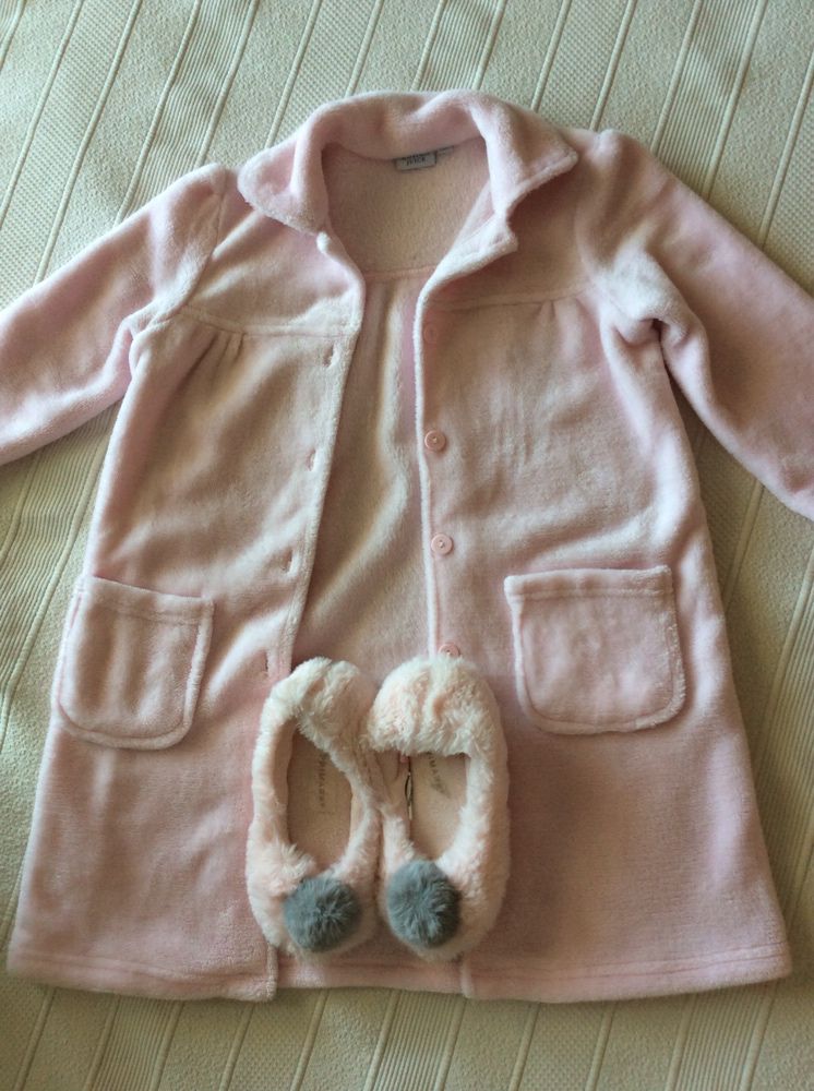 Robe, pantufas e pijamas LOL surprise, Bambi e Lama t5/6, 6/7 e 7/8