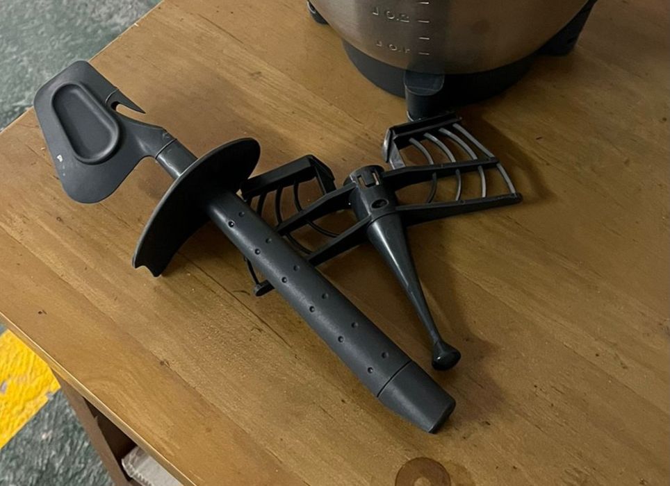 Varoma e alguns alguns acessórios