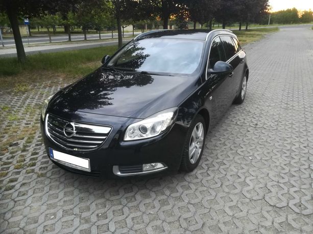 Opel Insignia Sport Tourer 2.0 CTDi 160 KM