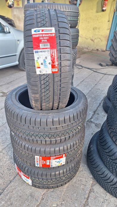 Opony zimowe GT RADIAL 235/45/17 nowe