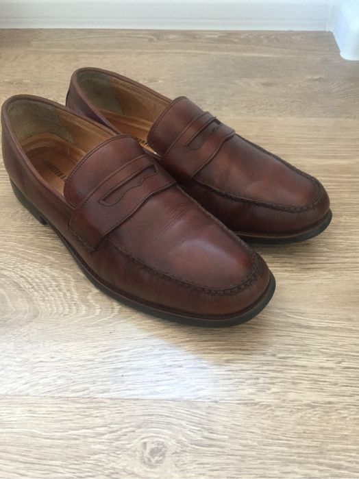 Шкіряні туфлі-лофери