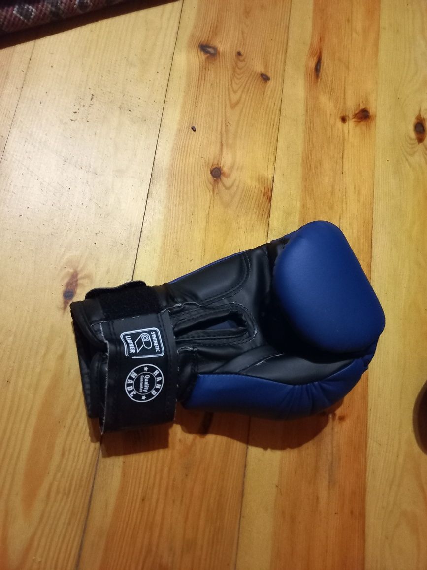 Продам боксерські рукавиці