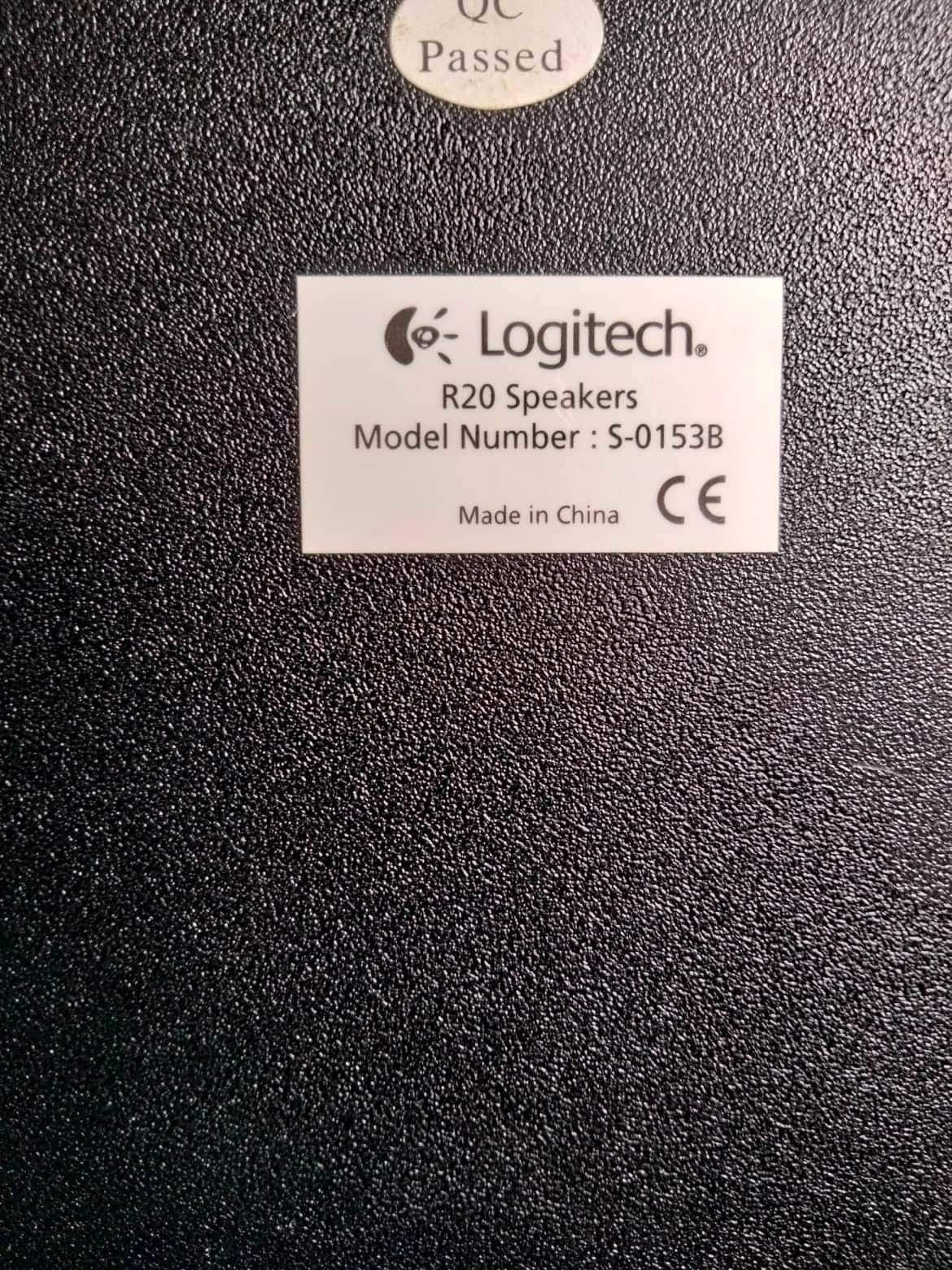 Colunas de som Logitech 2.1 24w com subwoofer