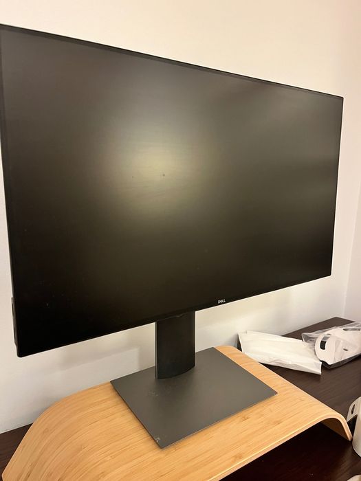 Monitor DELL 24”