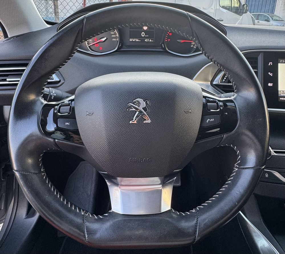 Peugeot 308 1.2 E-THP ALLURE