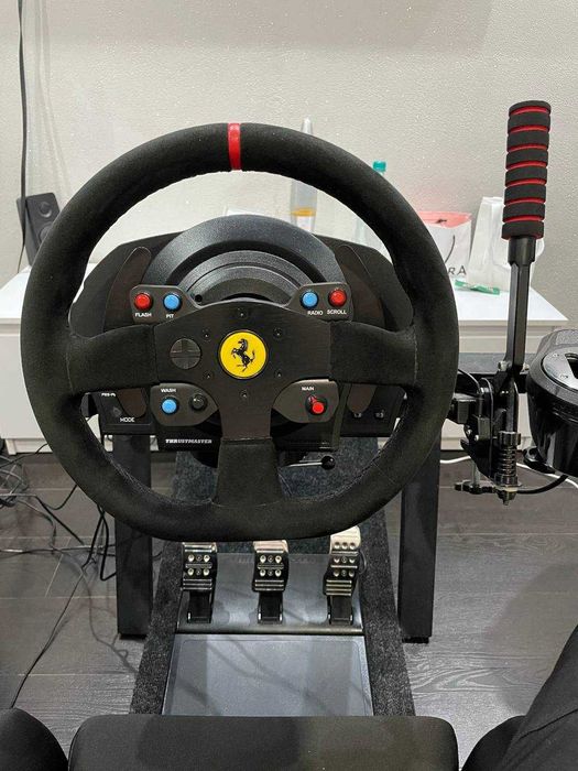 Thrustmaster T300 Alcantara (Ferrari) Edition