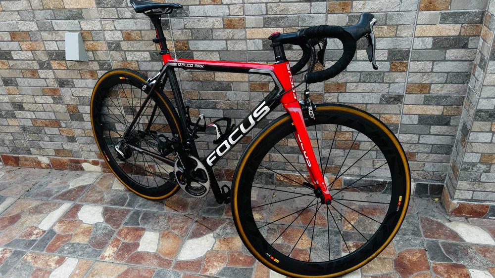 Focus Izalco Max Dura-ace T54