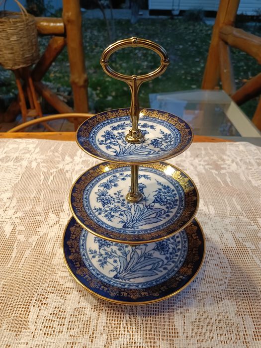 Кобальтовая чешская  трёхярусная тарелка.