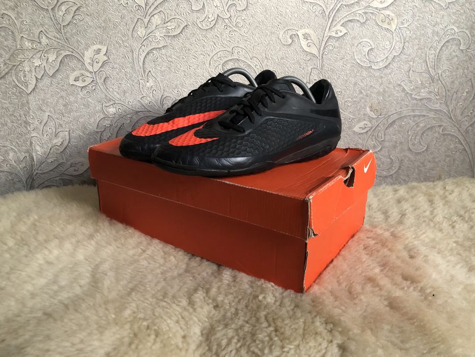 Оригінал! Сороконожки, футзалки Nike Hypervenom X 42 41,5 41 26,5 26