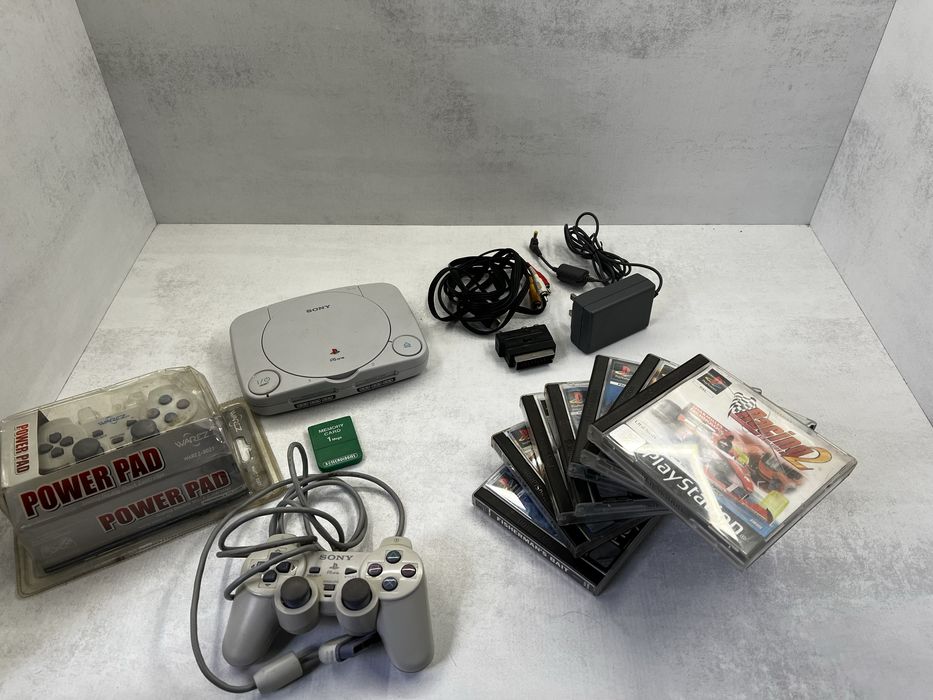 Ps1 zestaw + gratis