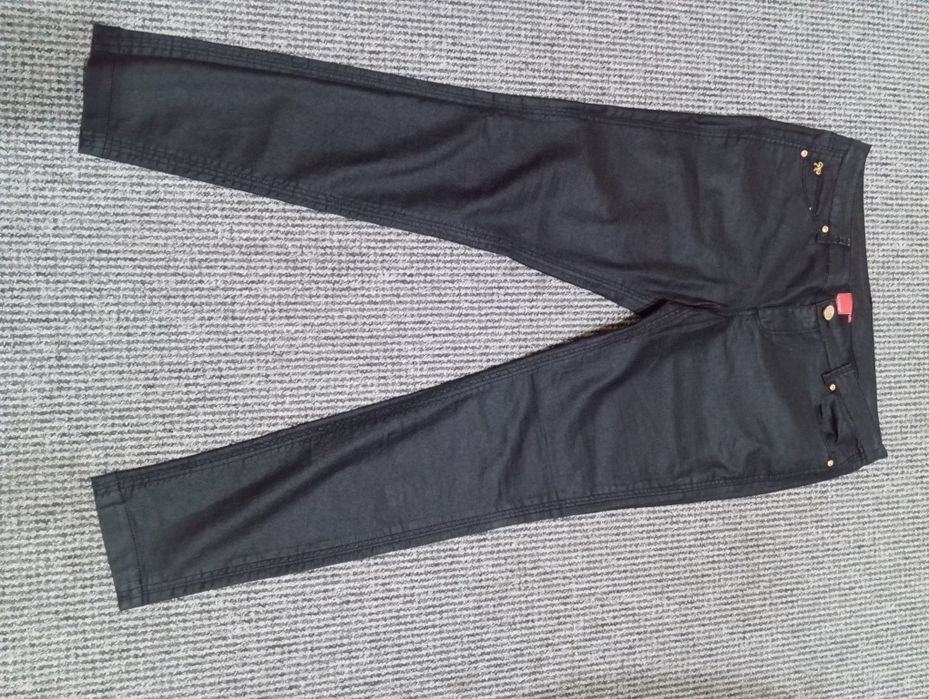 Spodnie damskie 42