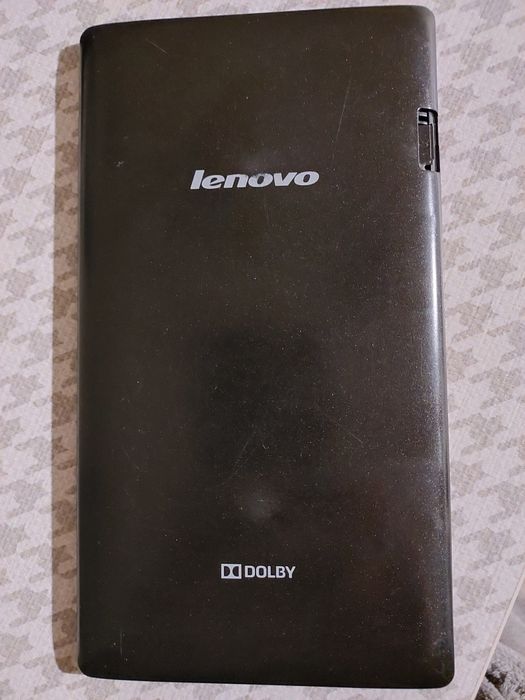Планшет lenovo  .