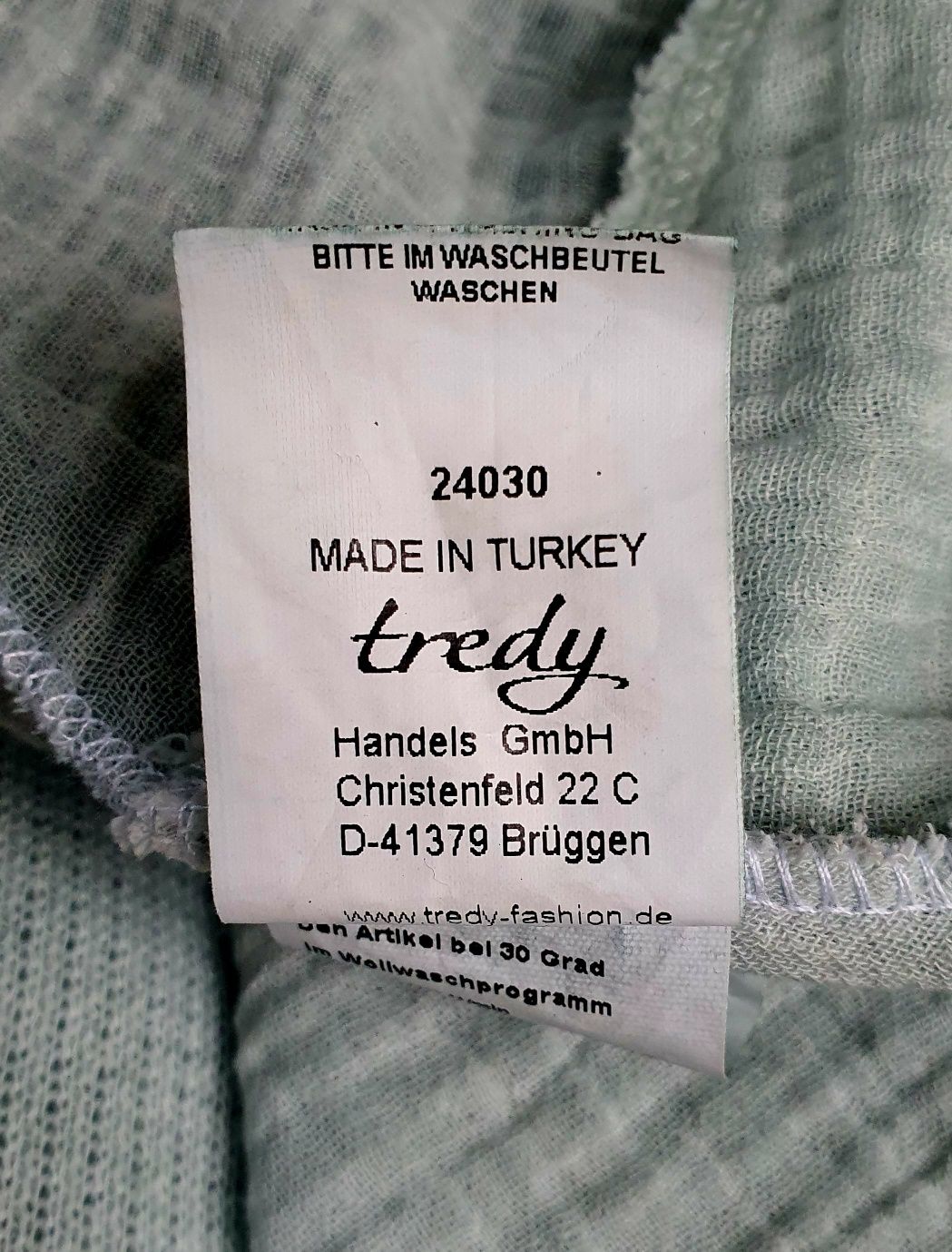 Tredy - piękną zdobiona narzutka - od L do XXL