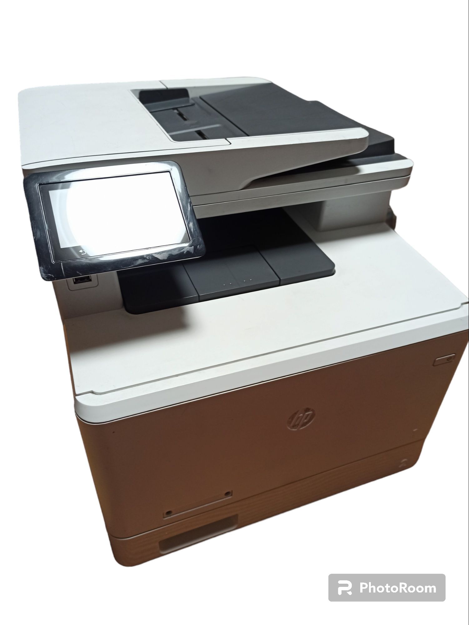 Принтер HP Color laserjet M477fdn, у робочому стані дешево