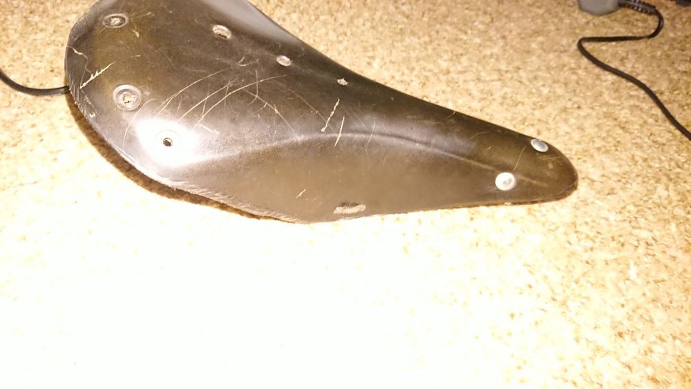 Чепрак шкіряний для сідла B17 Brooks чи аналогів