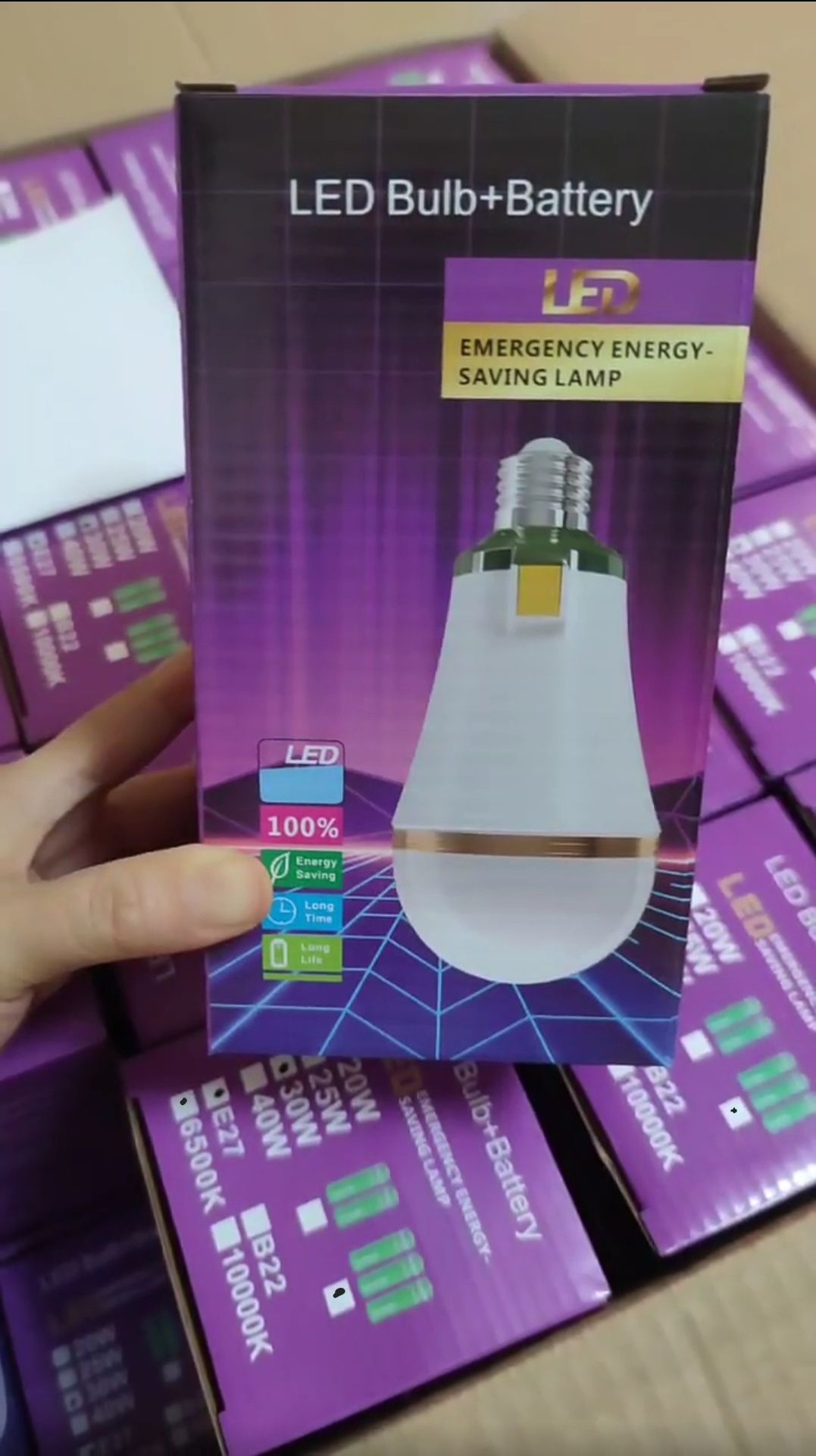 LED Лампочка e27, 30w, на 3х аккумуляторах 18650, аварийная лампа