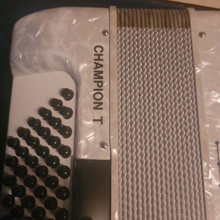 Akordeon HOHNER CHAMPION T unikat nowy
