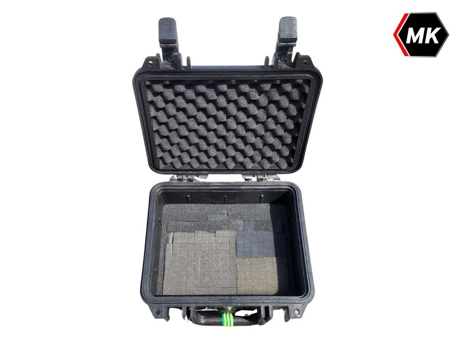 PELI 1300  czarna/black Pelican walizka, Faktura