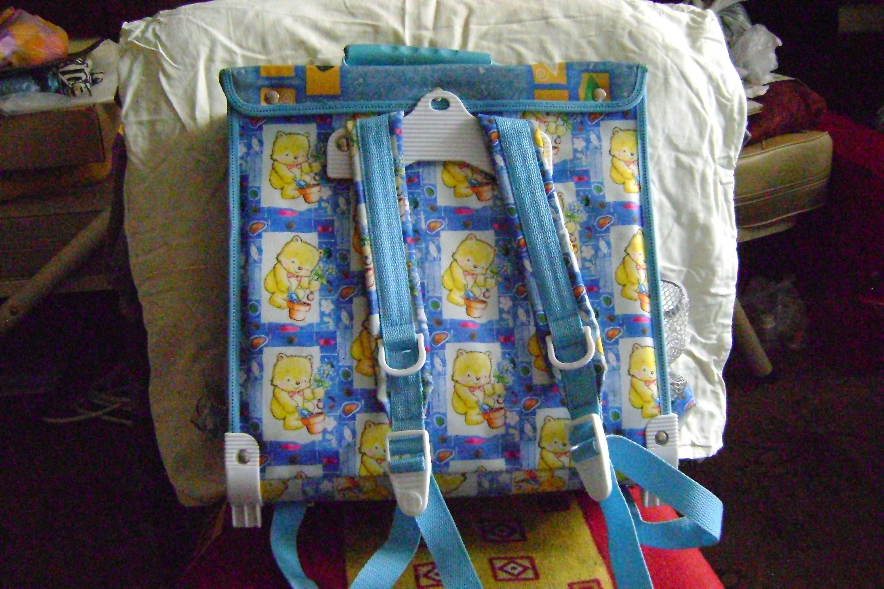 Продам рюкзак детский с ортопедитческой спинкой.