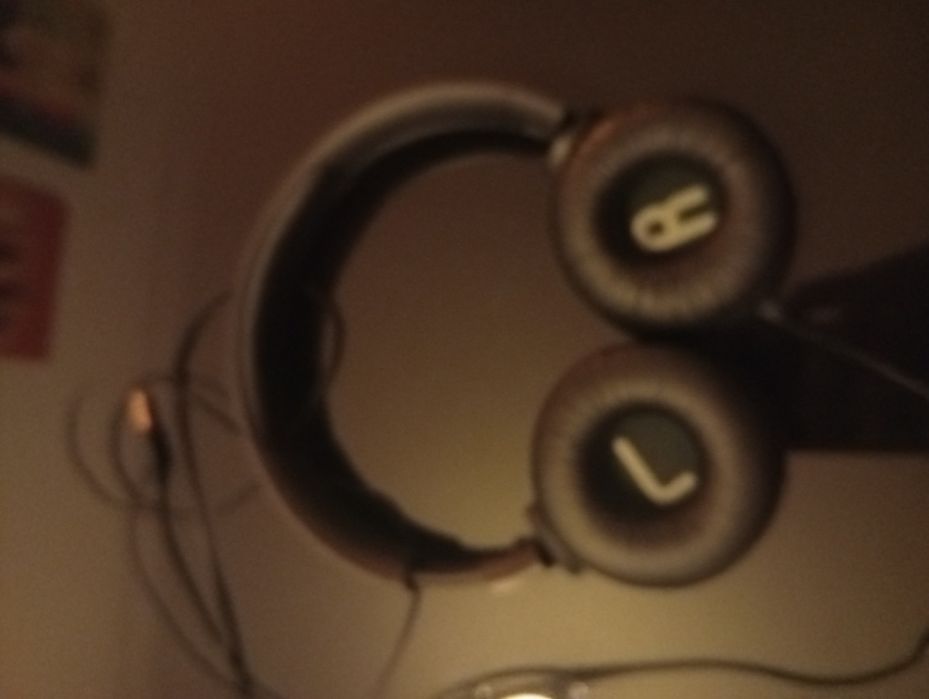 Fones JBL sem microfone