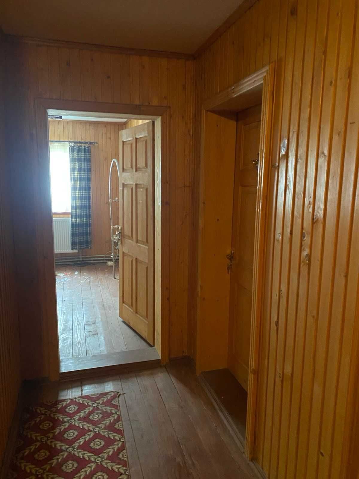 Продаж будинку в горах Карпати
